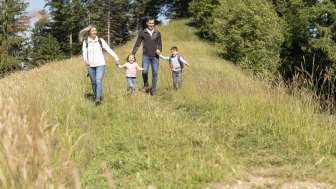 Wanderbus Lüderenalp Familie