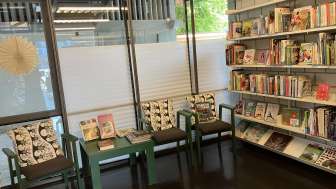 Bibliothek Sumiswald Sitzecke